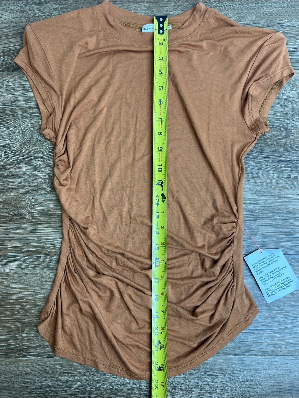 ASOS Design Ruched Side Top Brown Fitted Tee Shoulder Pads NWT Size S - Picture 8 of 8